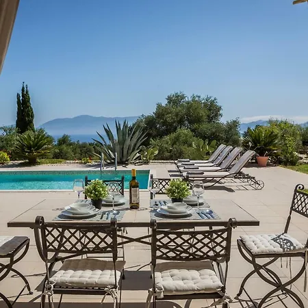 Agapi Mou Vila Karavomylos