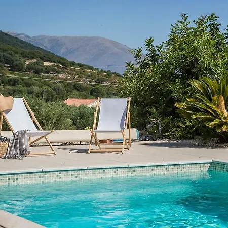 Villa Agapi Mou Karavomylos