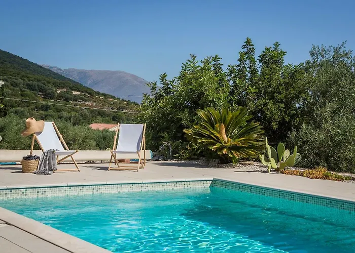 Agapi Mou Karavomylos