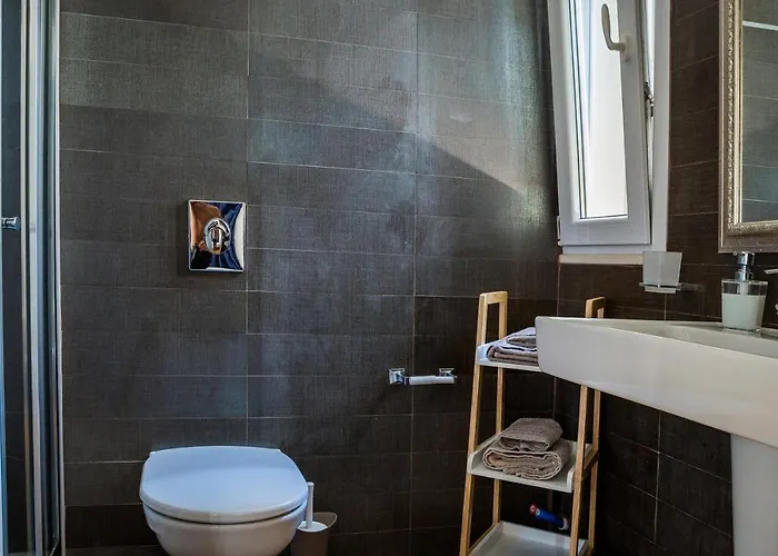 Agapi Mou * Каравомилос